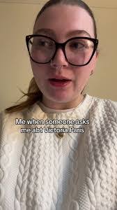 Victoria Grimes's Instagram, Twitter & Facebook