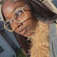 Kiara L. Davis Bling Studio