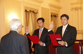 A member of the governing people's action party (pap), he is currently the acting minister for education (higher education and skills) and senior minister of state for the ministry of defence. Ng Chee Meng Ong Ye Kung Sworn In As Full Ministers Politics News Top Stories The Straits Times