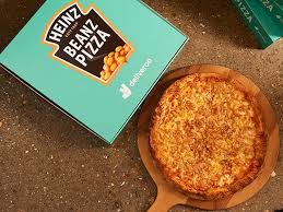 Brits beg for Heinz's baked beans pizza to return as they 'dearly miss' 90s  favourite - Daily Star