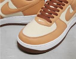 The label was founded in portland in 1972. Brown Nike Women Dunk Malaysia 2017 07 Low Qs Women S Sb Roscoff
