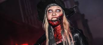 In dieser saison müssen gefeiert werden und das lässt sich der movie park germany nicht zwei mal sagen. Monstercasting Im Movie Park Germany Fur Halloween Im Oktober