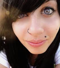 Emo girl with piercings and fringe. Black Hair Green Eyes And Emo Image 4205840 On Favim Com