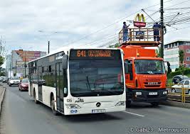 Cu sprijinul ratb, spectatorii b'estfest summer camp vor avea la dispozitie o linie speciala de transport pana la intrarea in zona de festival, care va functiona tur si retur, de la piata charles de gaulle (langa statia de metrou aviatorilor), cu oprire si in piata presei libere, pana la intrarea in. Linia 41 Stb SuplimenteazÄ La 38 NumÄrul Autobuzelor 641 Intre Ghencea Si PiaÅ£a Presei Care Sunt Traseele