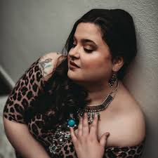 To book : www.emberandash.net