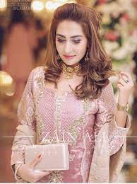 Indian wedding guest royal makeup and hair tutorial 2018. Brides Sister Wedding Guest Hairstyles Indian Hairstyles Groom Outfit