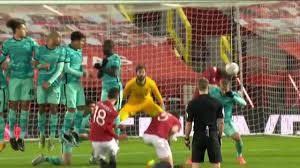 Maça saatler kala, binlerce kişi old trafford çimlerinde protesto gösterisi düzenledi. Gif Bruno Fernandes Cheeky Free Kick Goal Vs Liverpool Witty Futty