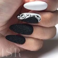 Ne vous faîtes pas avoir par une boutique qui proposera un nous allons tout vous dire pour acheter modele d'ongle en gel couleur ans les meilleures conditions possibles, et vous aurez également la chance de. 170 Meilleures Idees Sur Ongle Original En 2021 Jolis Ongles Idees Vernis A Ongles Vernis A Ongles