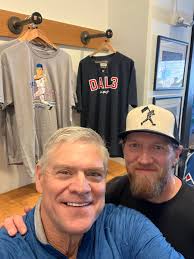 Jason Kroah (@jakroah)