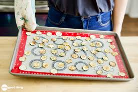 The baking time is going to vary wildly depending on how thickly you sliced your zucchini, how much moisture is in the zucchini, how humid the day is, and the alignment of the. Homemade Crispy Baked Zucchini Chips Recipe