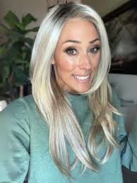 Zara Lite by Jon Renau