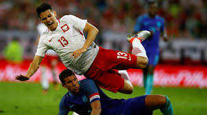 L'età dei giocatori riportata è relativa all'11 giugno, data di inizio della manifestazione, il numero di presenze e gol al 1º giugno, data di presentazione delle liste. Stepinski Beim Club Gescheitert Nun Fur Polen Bei Der Em Sport Nordbayern