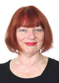 Rosalind Poole's Instagram, Twitter & Facebook