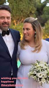 Η διάσημη σχεδιάστρια μόδας ενώθηκε με τα ιερά δεσμά του. Bn8p1dc4oawnnm