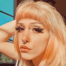 Wanna be my friend?😉