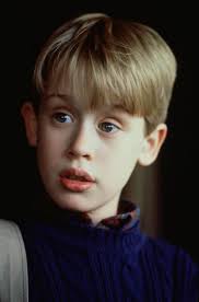Macaulay, kieran & rory.music copyright by: Macaulay Culkin In Home Alone 2 Lost In New York He Is Probably One Of Most Famous Child Stars Macaulay Culkin Macaulay Culkin Home Alone Home Alone Actor