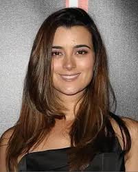 replace every vowel in your name with "oob"😂 pls it makes me laugh SO HARD  EVERY TIME