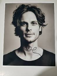 Matthew Gray Gubler Signed 8x10 Photo RP