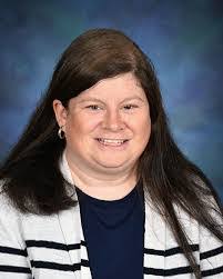 Dana Gamble's Instagram, Twitter & Facebook