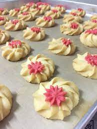 Butter Cookies Improved Formula Ingredients Quantity In Pink Yields Exactly 1 Large Tub 250g Butter Cookies Recipe Butter Cookies Cooking Recipes Desserts