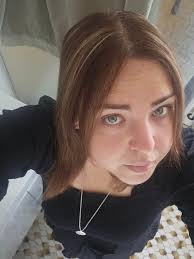 Looking for 2 Chocolate🍫Brown Hair Models. 👇🏻Comment 4 info👇🏻