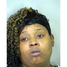 Melinda Peace's Instagram, Twitter & Facebook