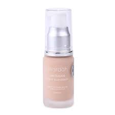 Foundation ini bisa dipakai untuk kulit kering, berminyak, dan normal. 10 Rekomendasi Merk Foundation Terbaik Untuk Kulit Kering