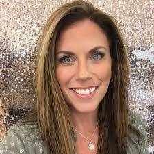 Sara Feinstein's Instagram, Twitter & Facebook