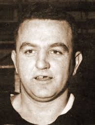 Player photos for the 1951-52 New Haven Tomahawks at hockeydb.com