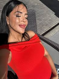 Do you find her attractive?