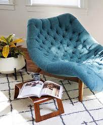 Le « chaise confortable design beo par zendart sélection » est une pièce de collection de la célèbre marque « zendart design sélection ». 582 Likes 6 Comments Modernica Modernica On Instagram A Good Read In Our Brasilia Chaise Will Mak Mobilier De Salon Chaise De Lecture Decoration Maison