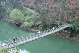 Cities which has same time zone as mortagua: Ponte Suspensa De Almaca Mortagua Pedestrian Bridge Portugal Pedestrian