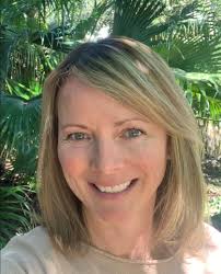 Courtney Reich's Instagram, Twitter & Facebook