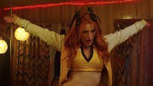 Killer queen is a 2020 american horror comedy film, directed and produced by mcg, from a screenplay by mcg, dan lagana, brad morris and jimmy warden. The Babysitter 2 Killer Queen Trailer Df Filmstarts De