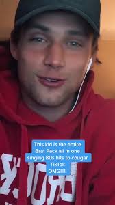 stitch with @whiteyy18 #greenscreen Enjoy the show ladies! #cougar #...