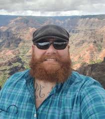 Justin Troxel's Instagram, Twitter & Facebook