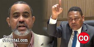 En "duelo de titanes": Danilo Mesa le tumba el pulso al Presidente del  Concejod el ASDE, Luis Flores