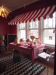 Pin By Norah Utley On Party Ideas Paris Theme Decor French Cafe Decor French Party