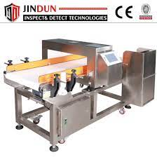 For detecting the metal chips inside the food. China Hot Sale Conveyor Belt Metal Detector For Metal Detection With Auto Pusher China Metal Detector For Food Fish Metal Detector