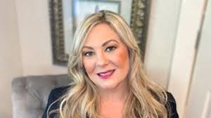 Oregon Republican candidate for governor Amber Richardson answers OPB's  questions