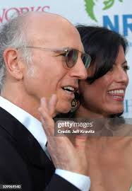 304 Larry David And Laurie Lennard Photos & High Res Pictures