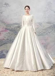 Pin By Adenia Kur On Wedding Dresses Ball Gown Wedding Dress Bridal Ball Gown Wedding Dress Long Sleeve