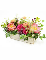 Fresh flowers, gift baskets for all occasions including birthday, anniversary and sympathy flowers. Same Day Flower Delivery In Montreal Qc H4a 1w8 By Your Ftd Florist Depot Des Fleurs 514 369 0745