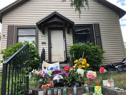 Whether you're sending fresh flowers across the miles or simply across town, with gifttree your online flower gift will be on time and beautifully arranged, ready to be displayed. Two Portland Brothers Two Marijuana Buyers Die In Gun Battle During Attempted Drug Ripoff Oregonlive Com