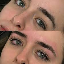 Ｂ'ｓ Ｂｒｏｗｓ ＆ Ｂｅａｕｔｙ