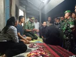 Kepala puskesmas jati ahmad muhammad usai dikunjungi menteri kesehatan mengaku ditanya soal kemampunn dalam melakukan 3t (tracing, testing, treatment). Danrem 162 Wb Tni Ad Perioritaskan Lalu Muhammad Zohri Menjadi Prajurit Tni