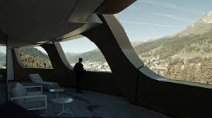 Un monaco buddista vive insieme ad un suo allievo in una casa galleggiante situata nel mezzo di una bellissima. F5pnizohv3x9xm