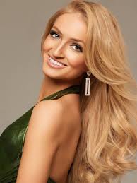 So excited to finally share my official Miss America headshot! 🤍✨ This  photo means so much to me, it captures everything I hope to embody as I  represent the beautiful state of