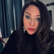 Think it's going to take me a lot of practice. 🤦🏼‍♀️. My second attempt  at a tutorial.