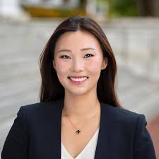 Blending Heritage and Innovation: Lisa Yan (MBA 2025)
